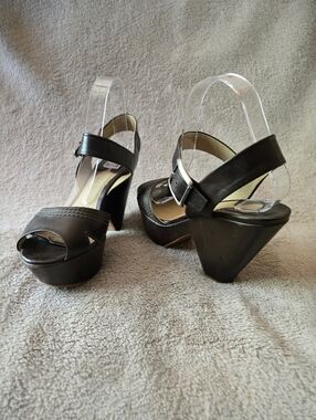 Vintage Chloé Chunky Heel Platform Brown Leather Sandals size 39